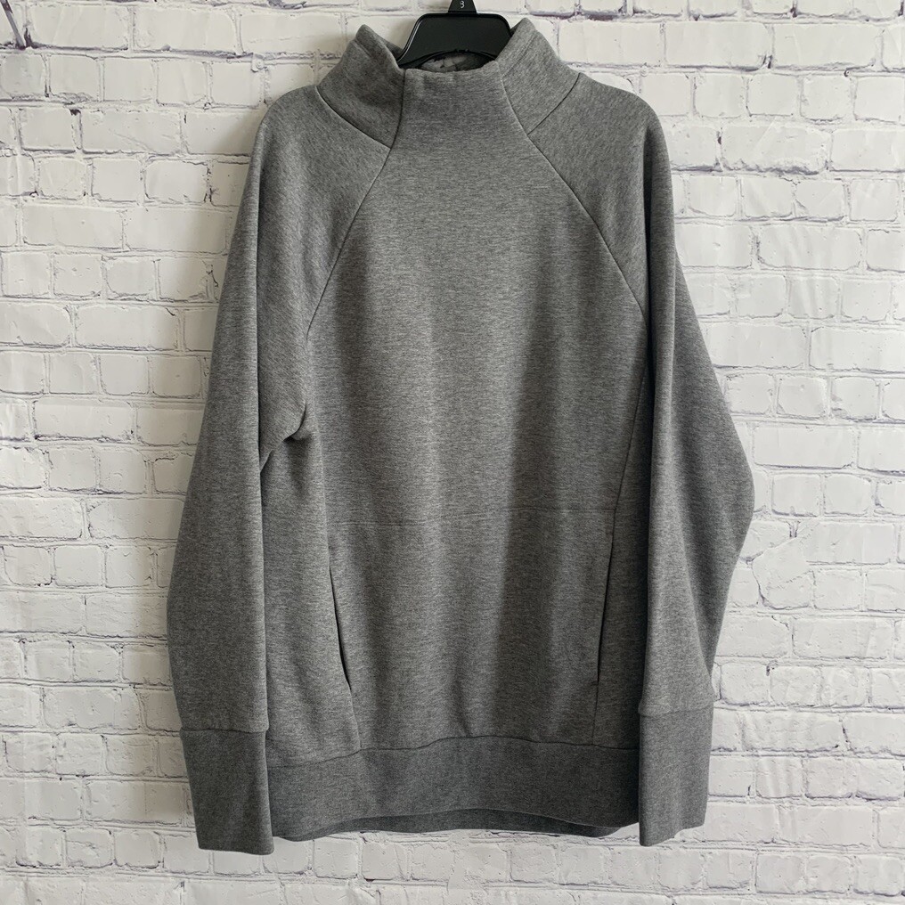 Fabletics Grey Pullover Sweatshirt Size Medium - image 1