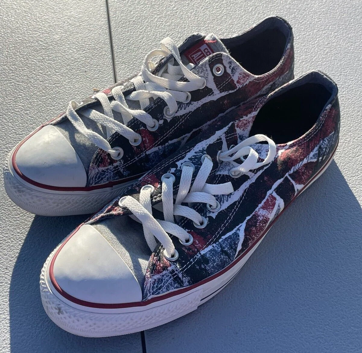 Size 10 Converse Chuck Taylor Low United Kingdom Flag Grunge PRE OWNED NO BOX