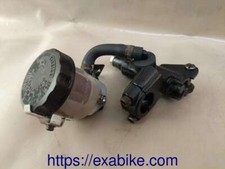 Maître-cylindre de frein Triumph 2000