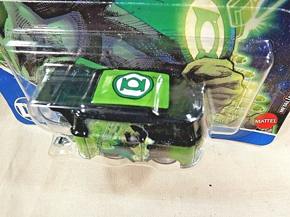 2022 Hot Wheels Premium DC Comics-Green Lantern 2/5 KOOL KOMBI Black/Green w/RR - Image 3 of 4