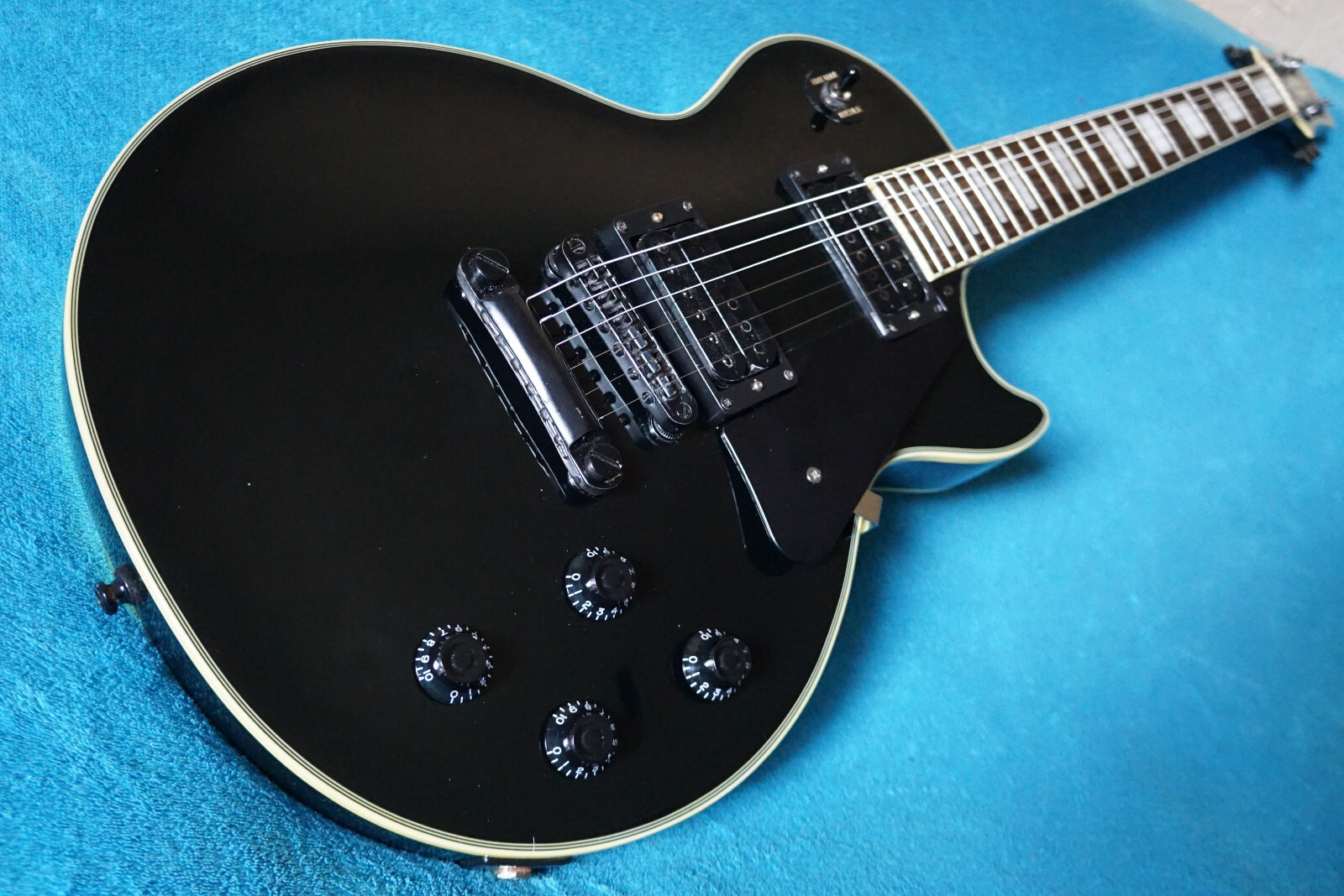 EPIPHONE / Les Paul Custom 2007