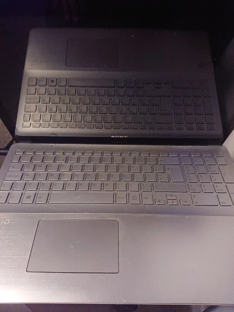 Sony Vaio SVF15AA1QM Touchscreen 1080p 15.6" Laptop 1TB DVDR - Image 2 of 2