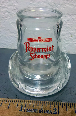 Hiram Walker Glass Peppermint Schnapps hat Shot Glass, advertising shotglass