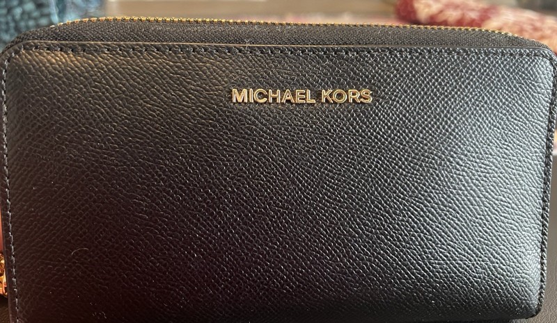Michael Kors Jet Set Travel Black Leather Continental Wallet 35T7GTVE7L