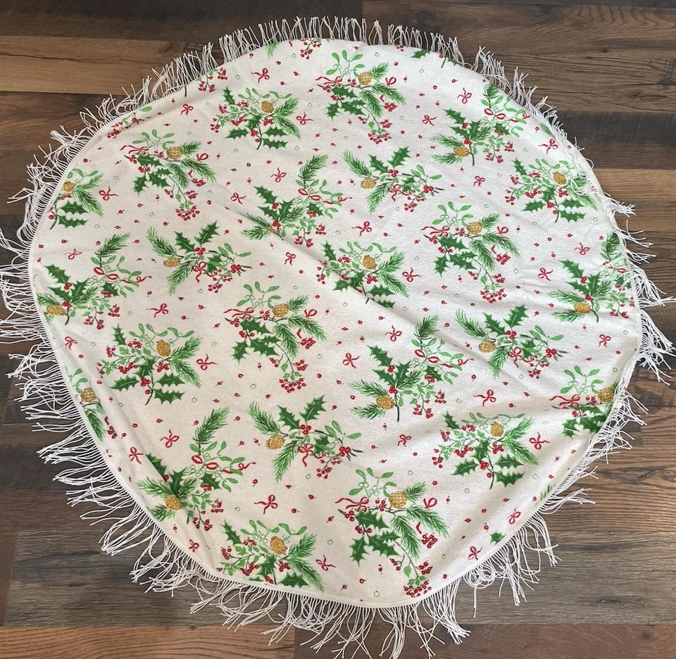Mantel Navidad TERRY PATH REDONDO 51" 58" Conos de Pino Acebo Bayas Foto 3 de 4