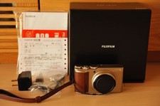 Fujifilm XF10 Champagne Gold Compact Digital Camera Tested from Japan