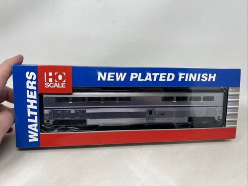 HO WALTHERS 932-16184 SUPERLINER I DINER AMTRAK FASE IVB CHAPADO | Zustand: Used