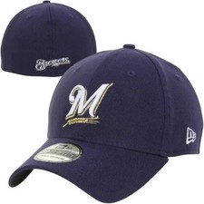 Men's Milwaukee Brewers MLB Team Classic New Era 39THIRTY Flex-Fit Hat - M/L