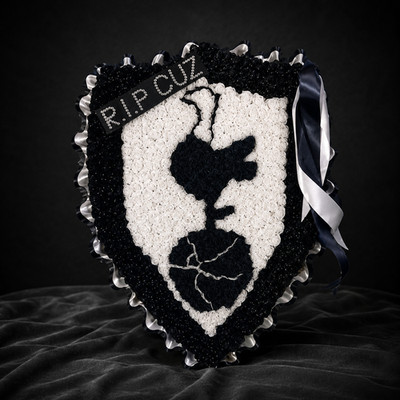Tottenham Hotspurs Handarbeit Gedenkkranz