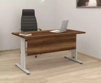 BüRo Schreibtisch Arbeitszimmer Modern Tisch Luxus BüRomöBel Chefschreibtisch