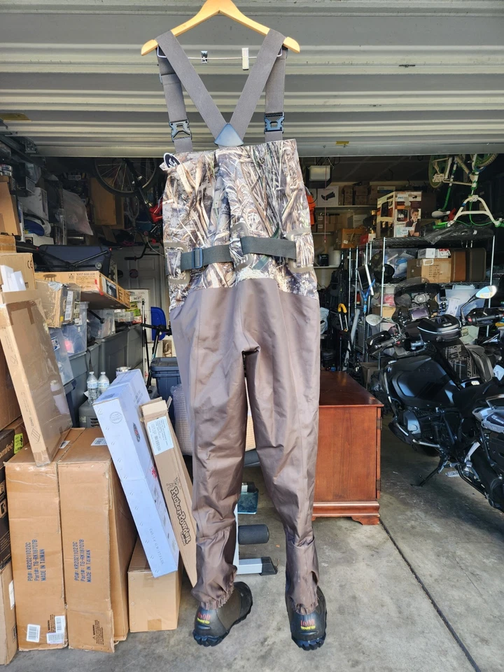 DRAKE Front Zip Guardian Elite 4-Layer Wader w/ Tear Away Liner - Size 9 Regular - Image 2 of 4