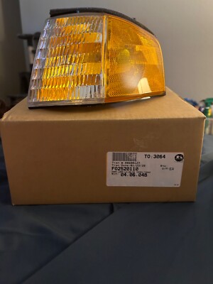 Left Parking Light For 88-94 Ford Mercury Tempo Topaz FZ86W2 Corner Light