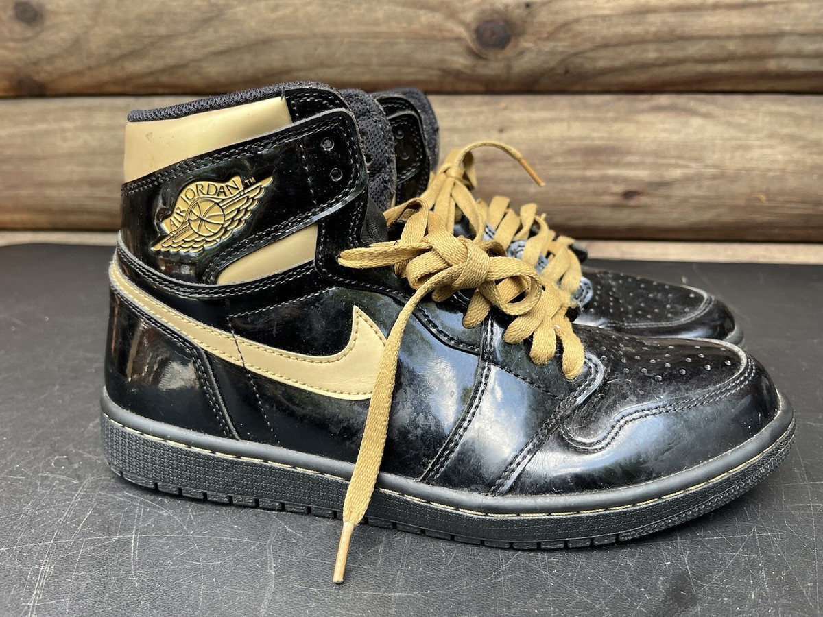 Nike Jordan Retro High OG Black Metallic Gold 2020 Men’s Size Preowned