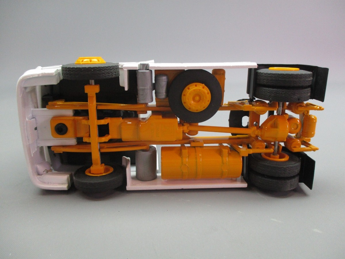 AS400 ELIGOR 1/43 SEMI REMORQUE FRIGORIFIQUE VOLVO FH 12 RESTYLE STG REF 112673