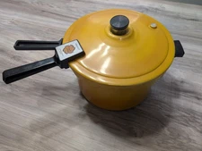 Presto Pressure Cooker Harvest Gold Vintage