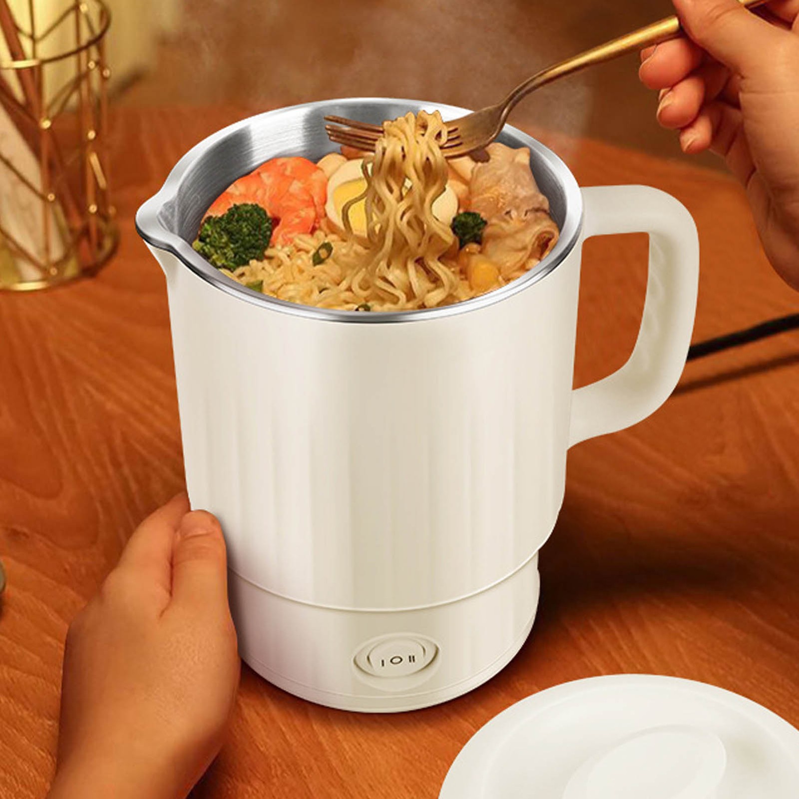 Travel Electric Kettle 600ml Capacity 600W Fast Heating Stainless Steel Portable