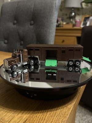 Matchbox Convoy Peterbilt Cab and Trailer Horse Box Cy-6 Custom MOC