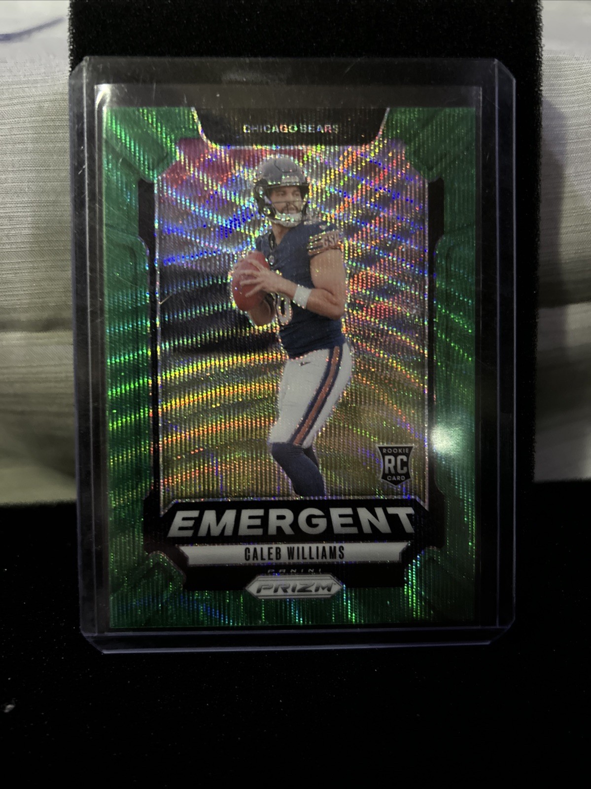 2024 Panini Prizm - Emergent Caleb Williams #1 Green Wave Prizm (RC)