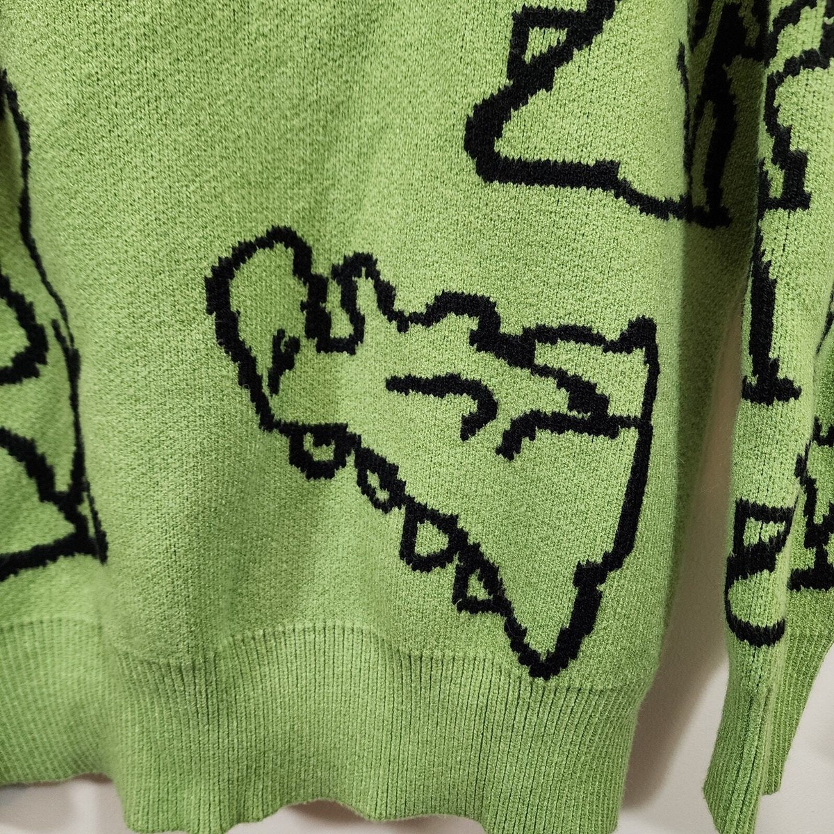 Aelfric Eden Dinosaur Graphic Oversized Sweater – Cartoon Crewneck Pullover – Green, Medium
