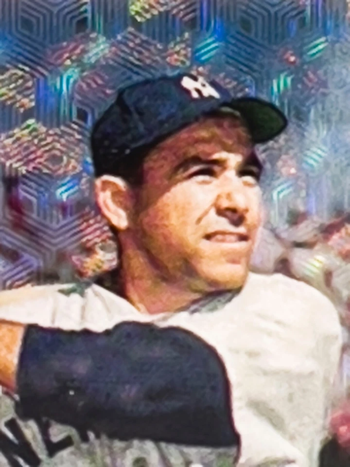 Yogi Bear Gold Foil Refractor. The Only One in Existence! 1/1 SGC 9! - Image 2 of 4