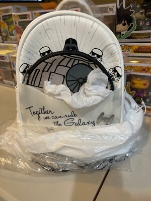 NWT  Disney / BioWorld - Star Wars - Rule Galaxy - Chibi - Mini Backpack & Coin