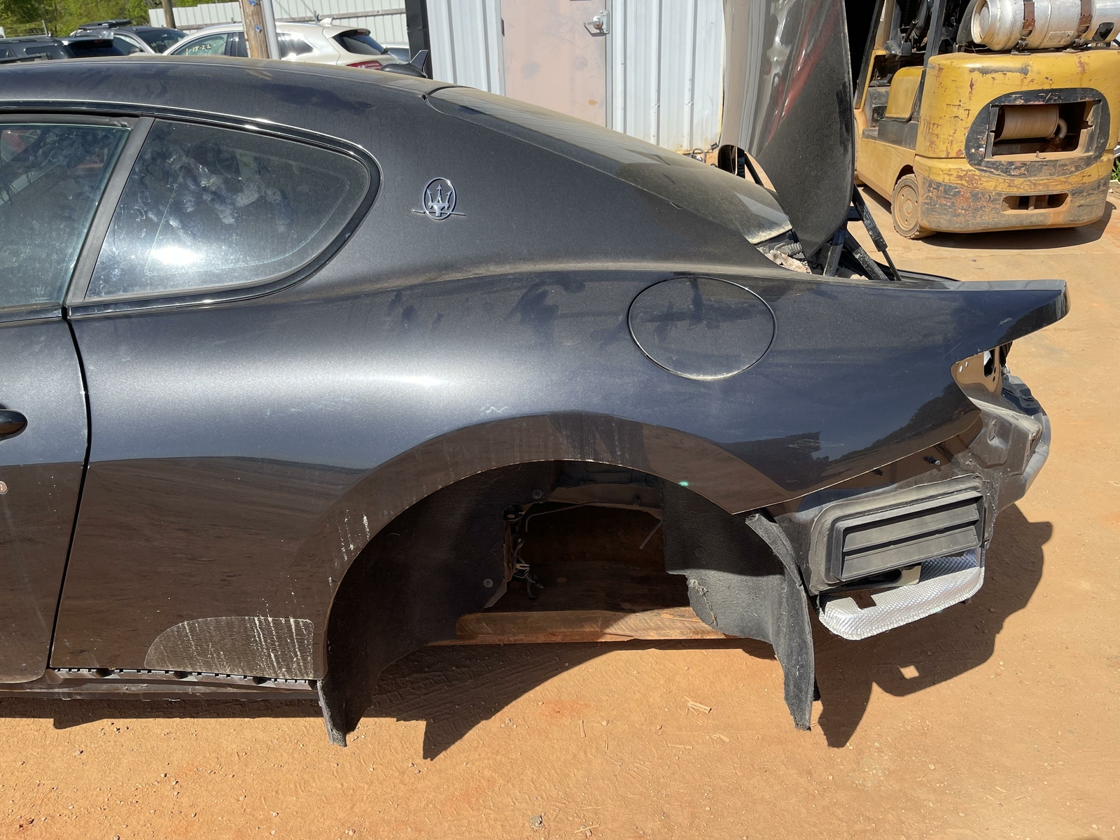 08-17 MASERATI GRANTURISMO S 4.7L M139 LEFT DRIVER QUARTER PANEL SECTION CUT
