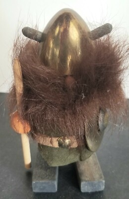 LJUNGSTROMS SWEDEN VINTAGE VIKING WARRIOR WOOD W/ BRASS METAL HELMET SHIELD 