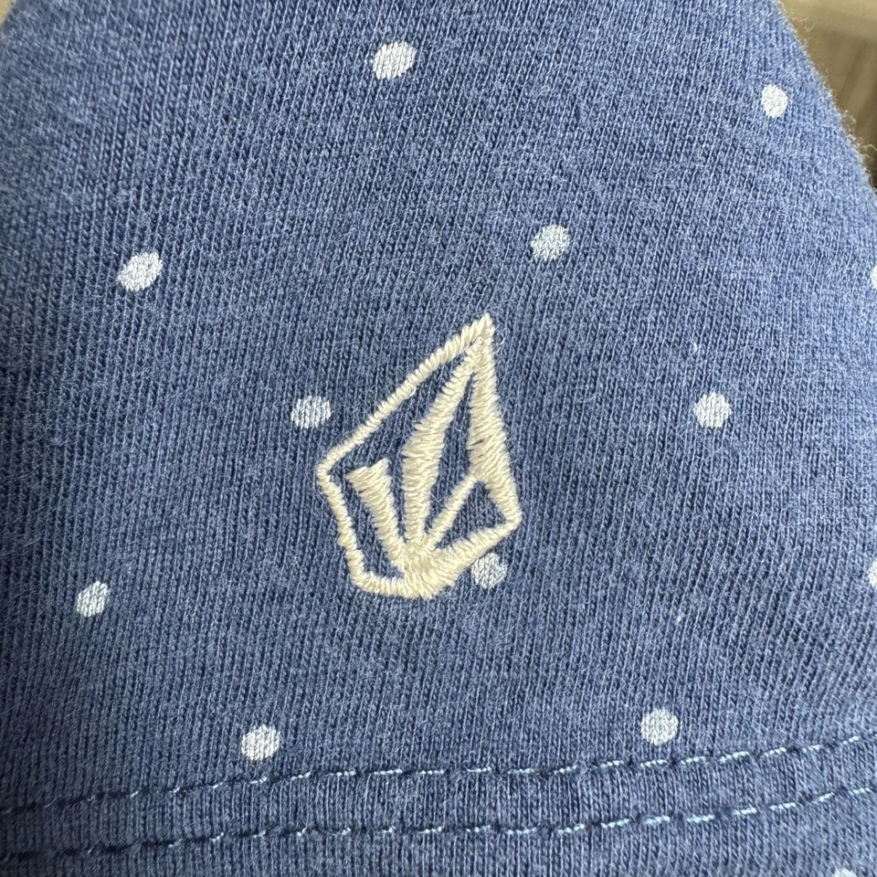 Camiseta sin mangas Volcom azul a lunares espalda deportiva M/12 mezcla modal de algodón manga para mujer Foto 4 de 4