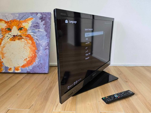 Sony KDL-32EX520 32 In TV Monitor LED/LCD Digital 1080 HD HDMI VGA RCA -Gosford - Picture 10 of 11