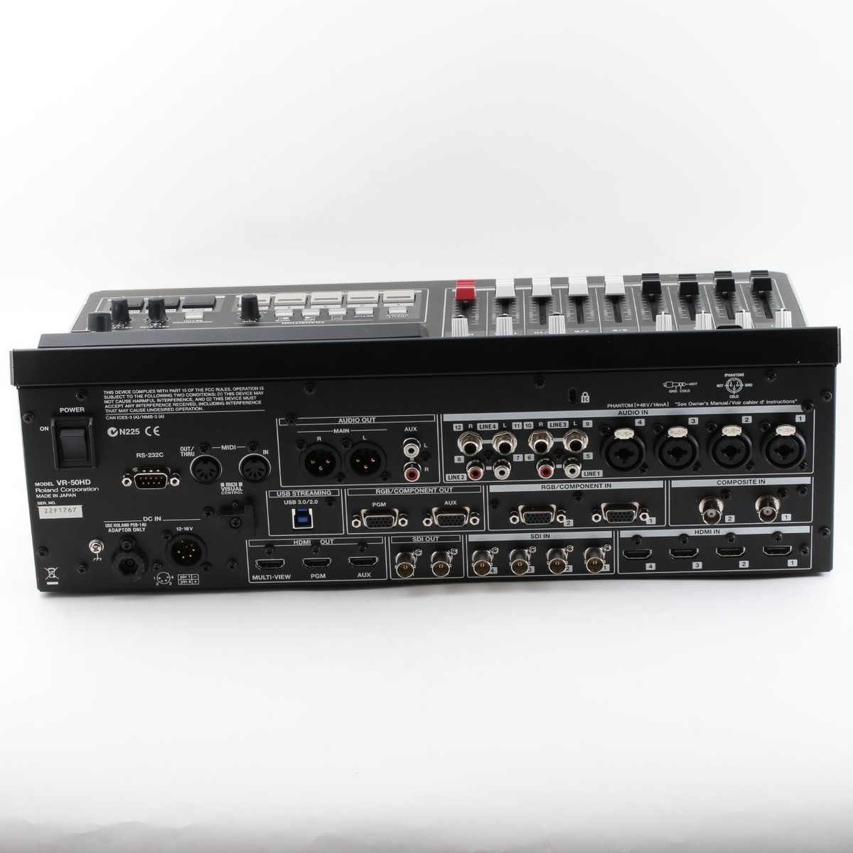 Roland VR-50HD Multi-format AV mixer 12ch digital audio Roland VR-50HD Multi-format AV mixer 12ch digital audio