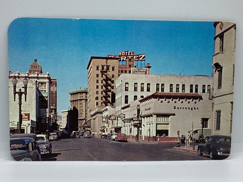 Postcard Mills Street Looking West El Paso Texas Cars Burroughs Jay’s TX H279 - Bild 1 von 2