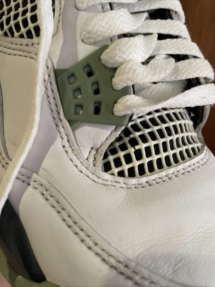 Talla 10W - Jordan 4 Retro Mid Seafoam DEFECTO DE RED Foto 3 de 4