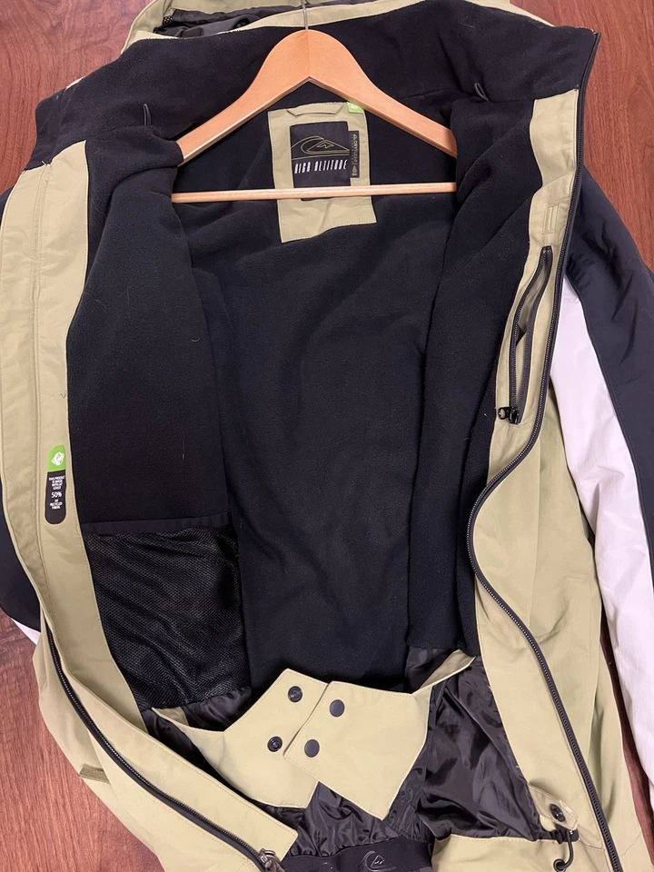 Quiksilver High Altitude Ski Jacket - Image 4 of 4