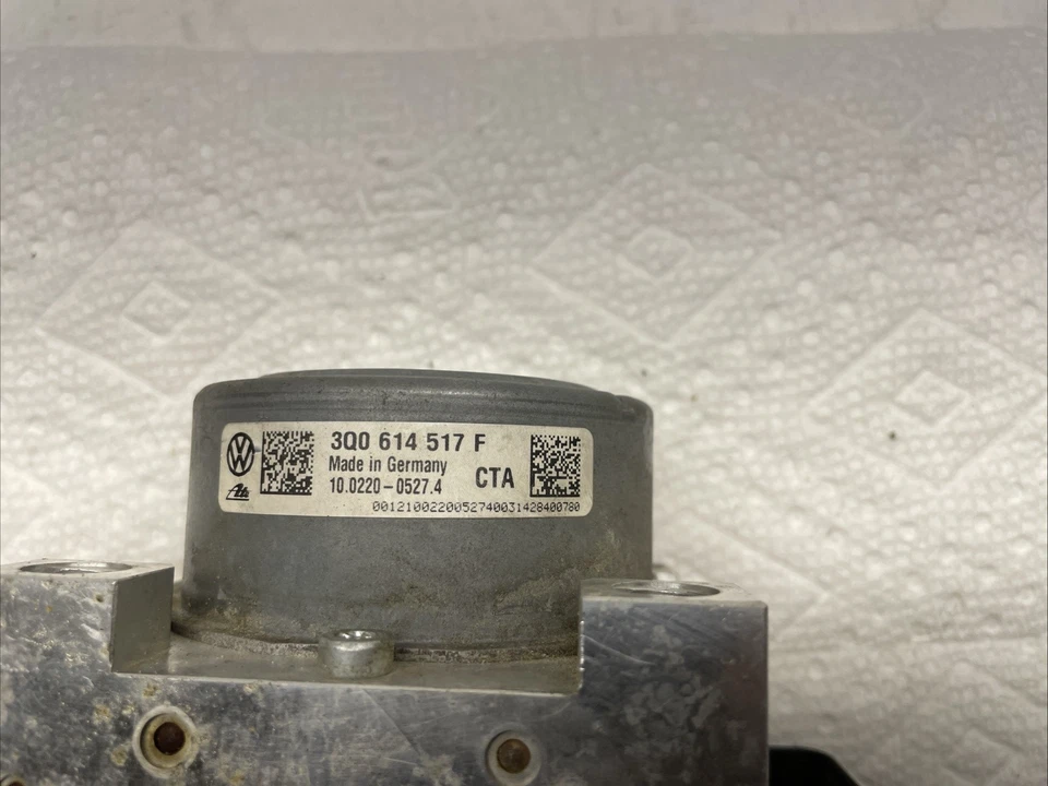 OE 2013 2014 2015 2016 VOLKSWAGEN GOLF MK7 ABS MÓDULO DE CONTROL BOMBA 3Q0907379F Foto 2 de 4