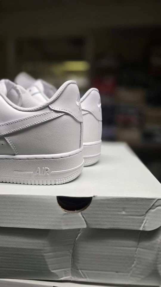 Talla 11M-Nike Air Force 1 Blanco Nuevo Con Caja Foto 4 de 4