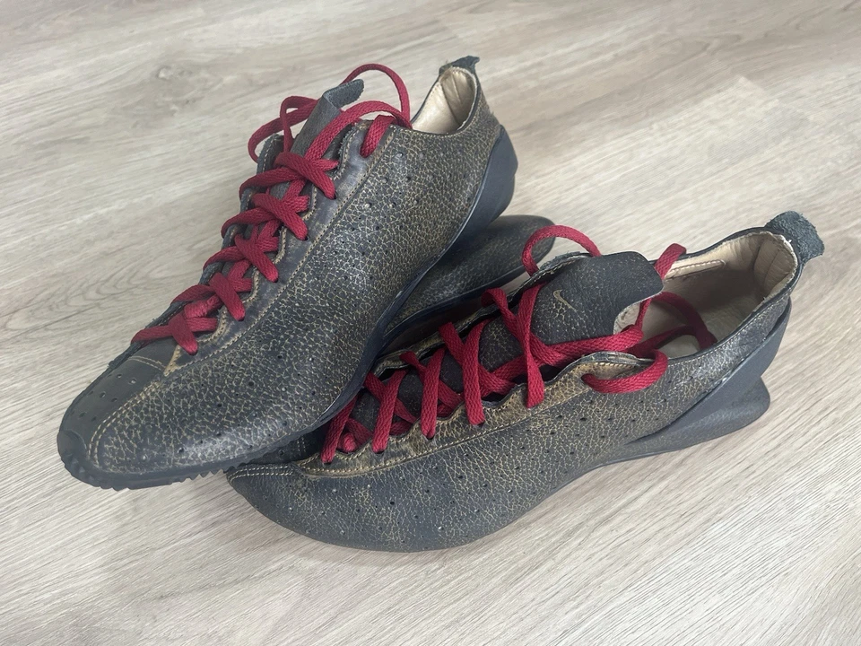 Vintage NIKE Ovolo [2004] Rare Trainer Shoes UK Size 6 - Image 2 of 4