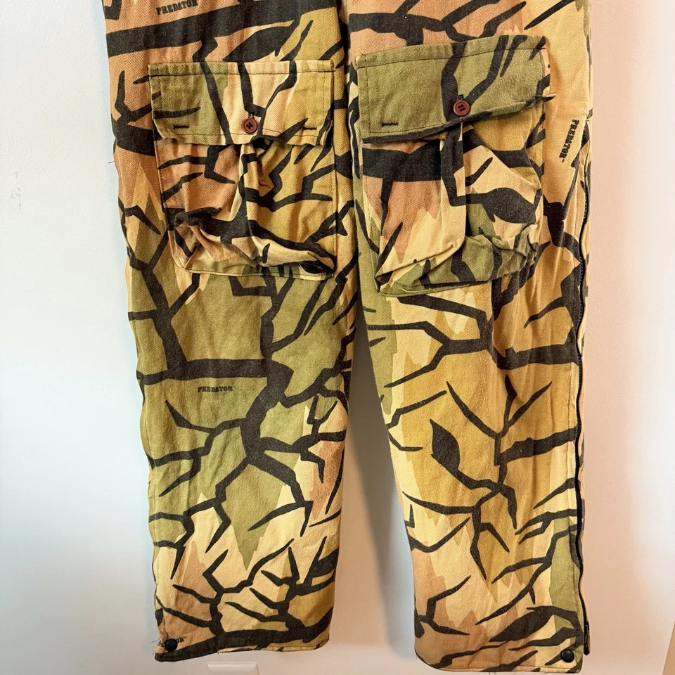 Vintage Predator Camo Camouflage Bib Overalls Thinsulate Mens Size Lg USA - Image 3 of 4