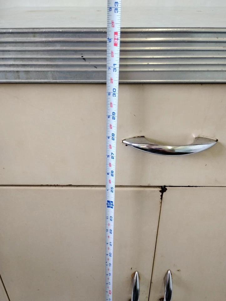 Gabinete de 2 puertas independiente de los años 50 producto de metal interestatal 33x21x26 Formica MCM Foto 2 de 4