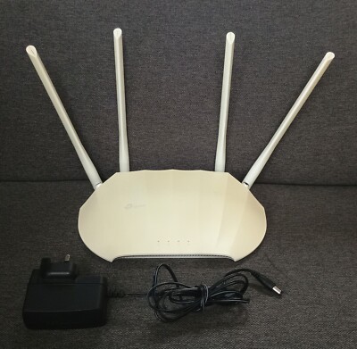 TP-Link TL-WA1201 AC1200 WLAN Wireless Access Point PoE Power over Ethernet
