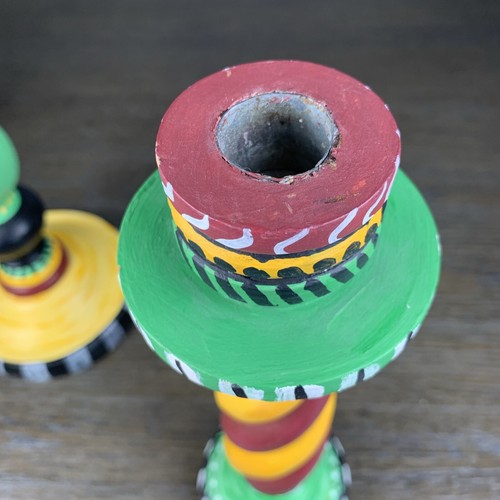 "Divertidos candelabros de madera pintados a mano boho altos multicolores 16,5"" 12,5""" - Imagen 4 de 14