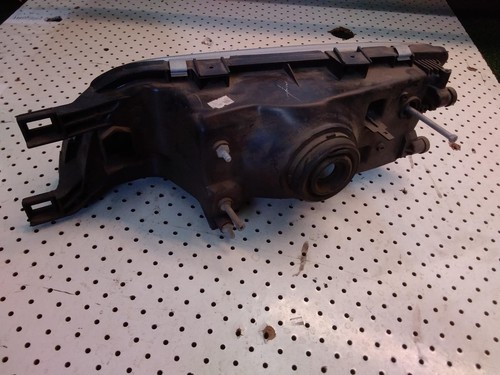 NISSAN PULSAR N15 03/1998-06/2000 HEADLAMP RIGHT NEW NON GEN NON SSS TYPE - Picture 2 of 2