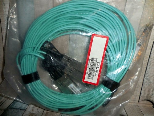 AXIOM TWINAX CAVO AA1404041-E6 AX 40GBase CR4 QSFP+ A 4 / 10GBASE-CU SFP+ - Foto 4 di 7