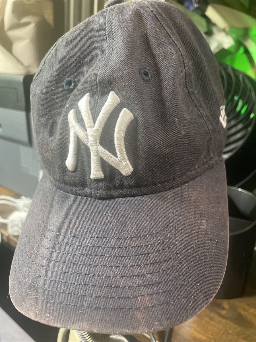 New Era 9Twenty New York Yankees MLB Logo Cap Youth