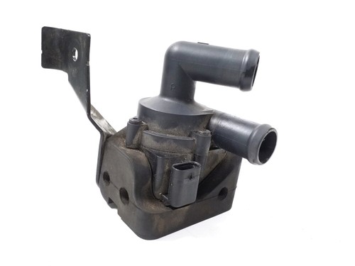 BMW 7 Serie F01 2011 Zirkulation Pumpe 9239313