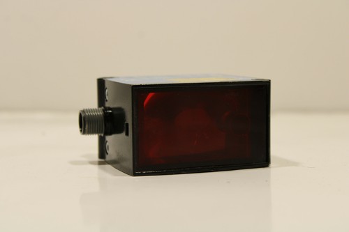Sick DS50-P1122 Distance Sensor - Picture 3 of 5