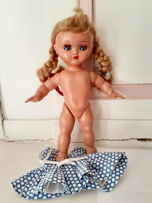 Poupée Ancienne Bella – Yeux De Chat – Rhodoïd – 45 Cm – Années 1950