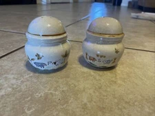 International China Marmalade Country Pig Salt & Pepper Shakers Sheep