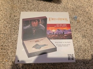 Lord of the Rings Frodo's Leaf Brooch and The One Ring Collectors Box Exclusive