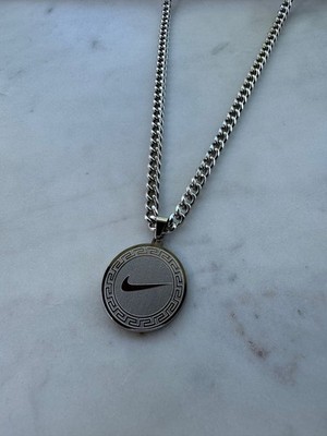 Silver Nike Necklace - Nike Swoosh Circle Pendant -  5mm Cuban - 22'' Chain Y2K