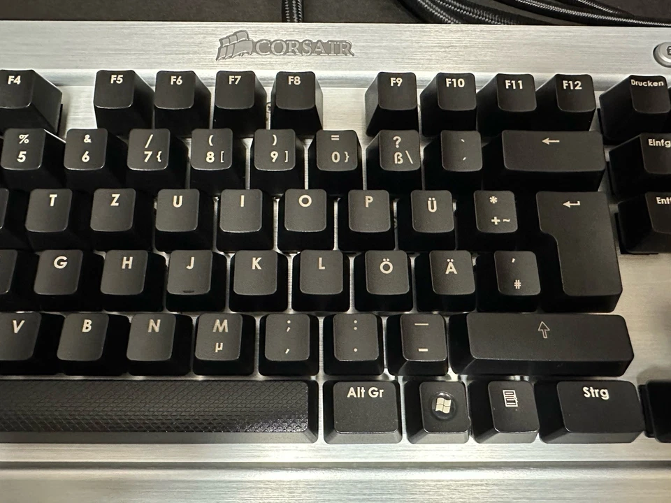 Corsair Vengeance K60 Keyboard - Bild 3 von 4